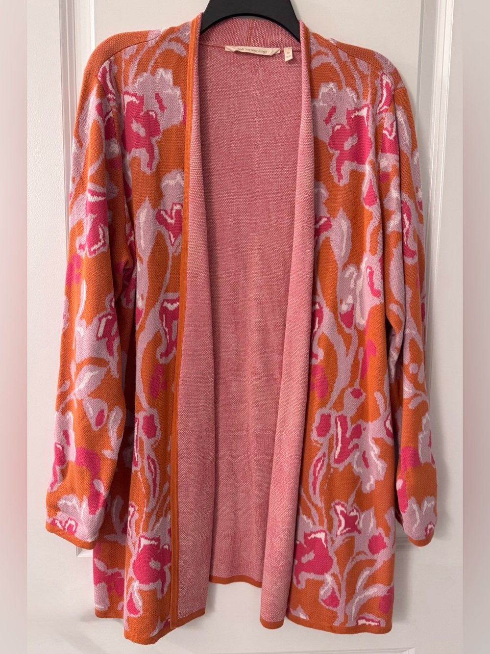#z231 Soft Surroundings Lelie Enchanted Lavender & Orange Bold Floral Open Cardi